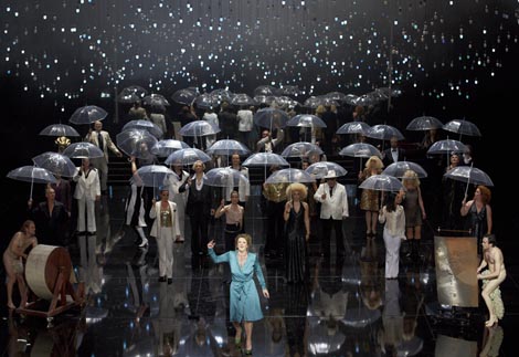 Thomas Walker (Plateja); Opera u Stuttgartu: Jean Philippe Rameau, Plateja (Platée), dir. Ch. Curnyn, red. C. Bieito, foto: A.T. Schaefer