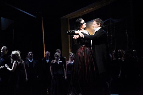 Hrvatsko narodno kazalište u Zagrebu , Hrvatsko narodno kazalište Ivana pl. Zajca, Rijeka: Giuseppe Verdi, Traviata, dir. Nikša Bareza, red. Janusz Kica